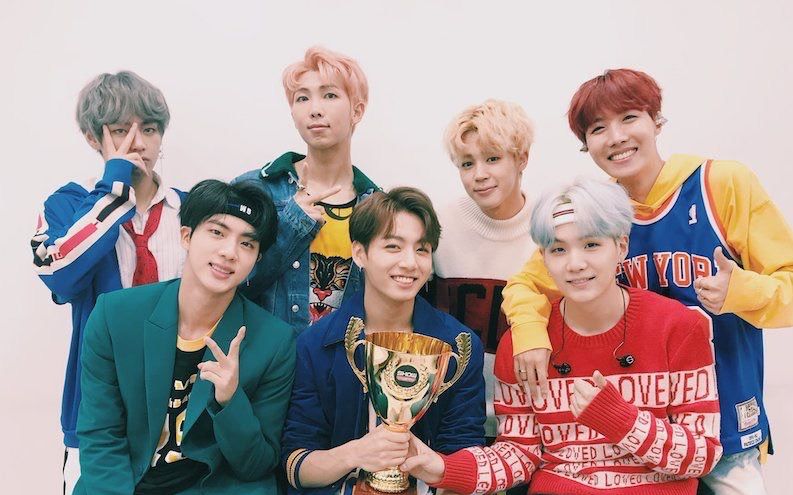 防弹少年团dna打歌现场舞台混剪