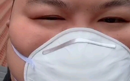 胖子戴口罩也是有烦恼的._哔哩哔哩 (゜-゜)つロ 干杯~-bilibili