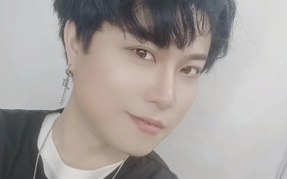 【墨雨晨-你一定要幸福】