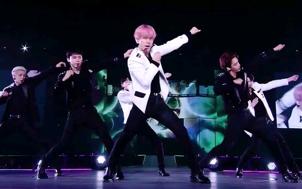 exo高清清晰版gravity舞台完全沦陷于颜值和唱功