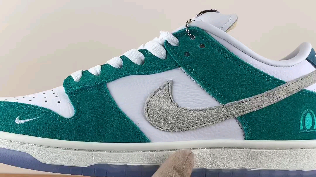 女神泫雅同款dunk涡轮绿_哔哩哔哩 (゜-゜)つロ 干杯~-bilibili