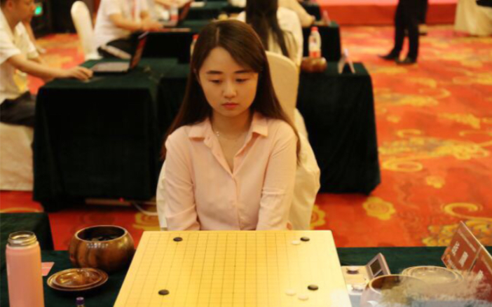 [图]谁说棋手都面无表情的？看我表演！