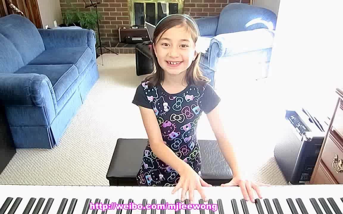 [图]Zoe plays and sings Mo Li Hua (茉莉花, Jasmine Flower)