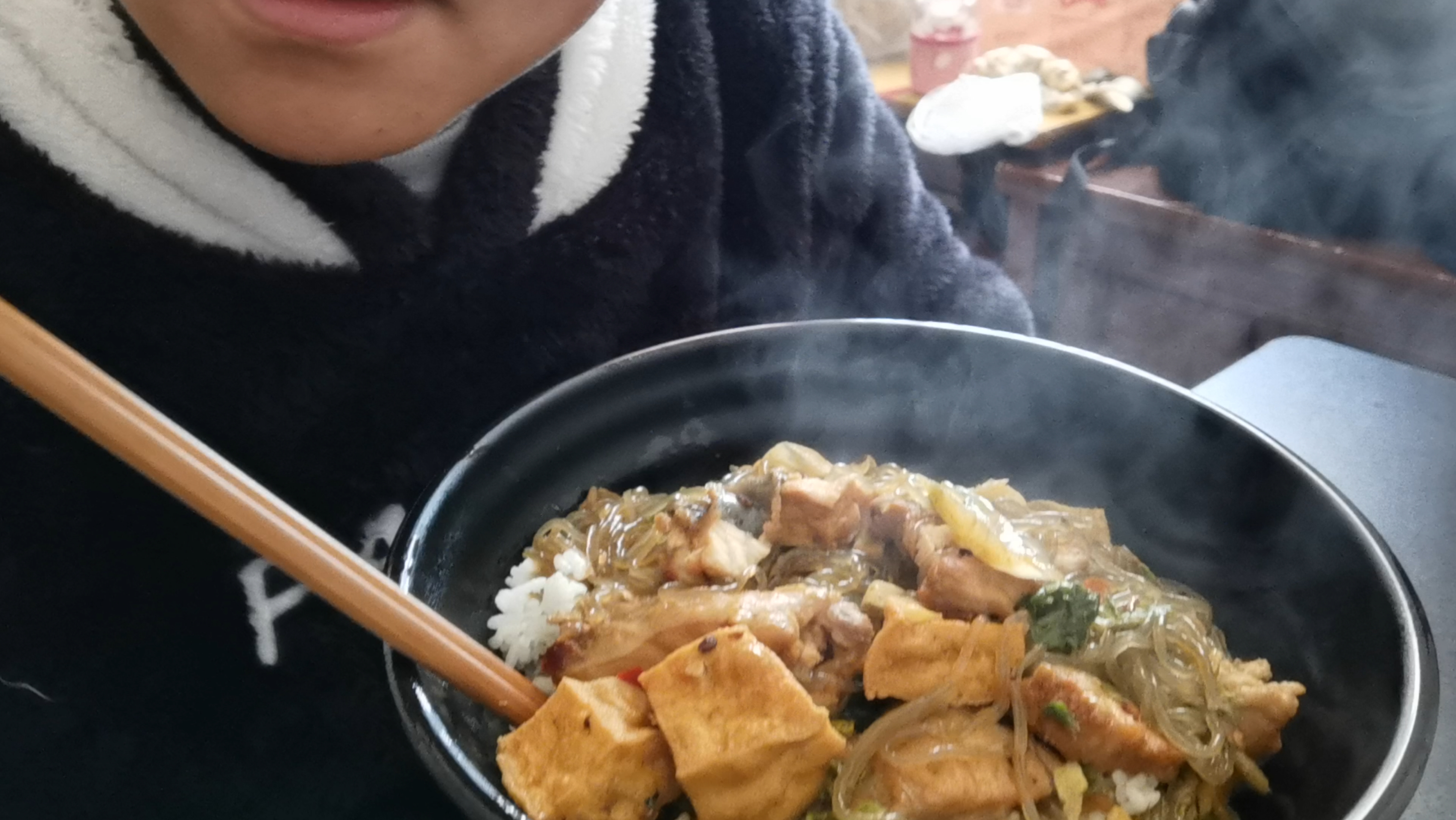 不解释了 进来 干饭啦就是埋头苦吃