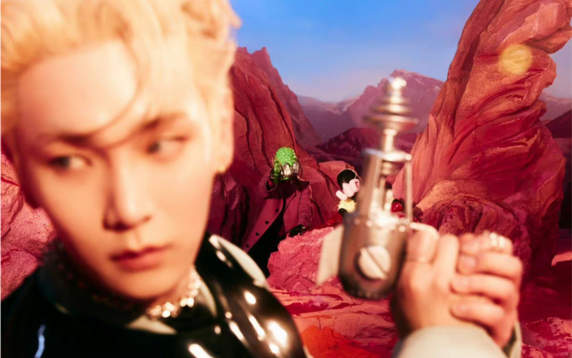 shinee蹦米solo真的太可了等了一个多月等到了专辑拆专辑太快乐了