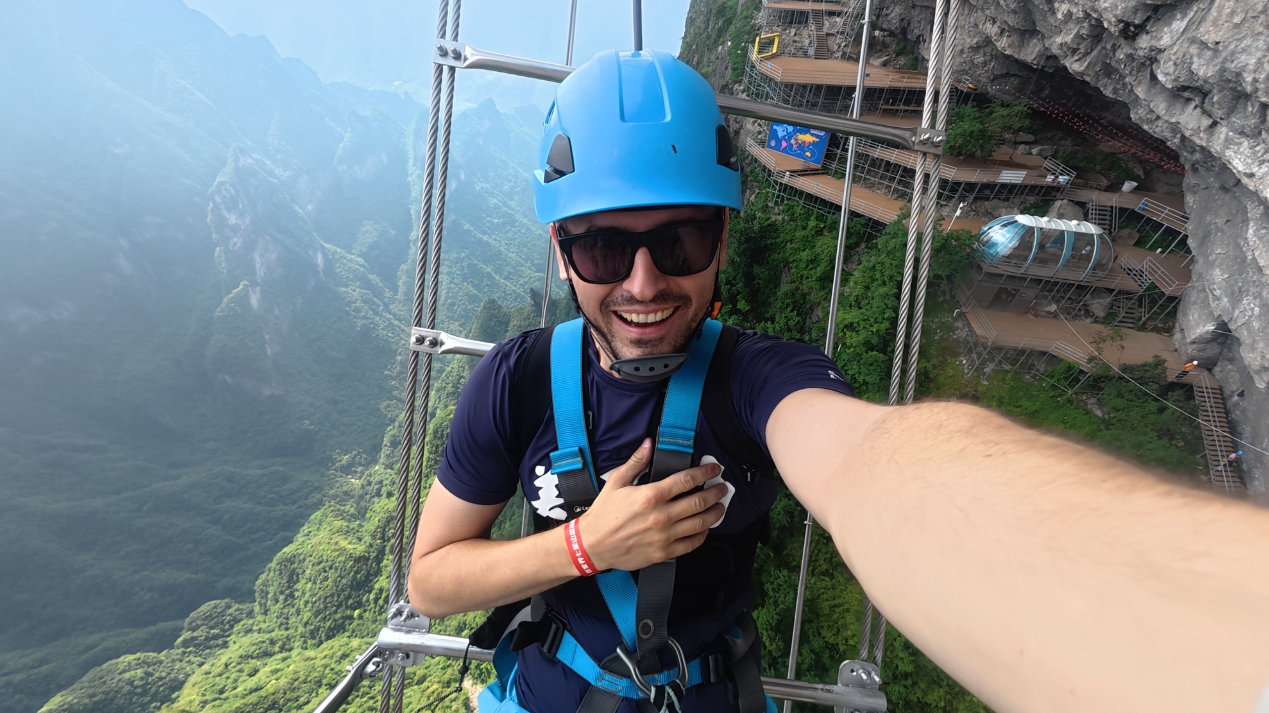 小小飞拉达，拿下！