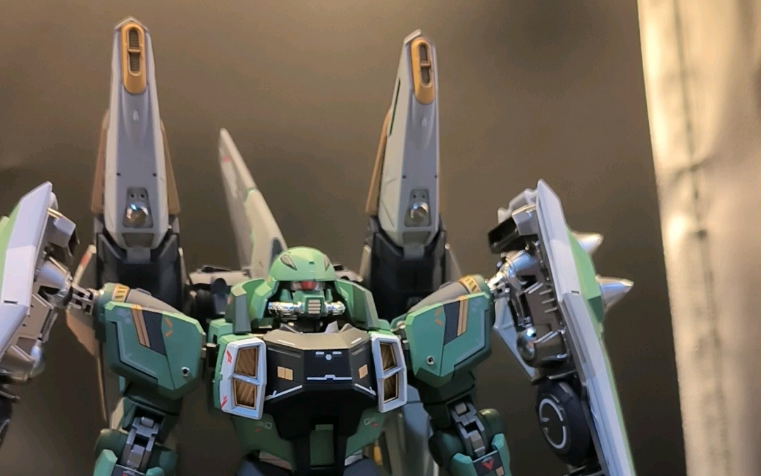 万代mg 雷 专用 瞬发扎古勇士 改杂兵配色加刻线金属细节件.