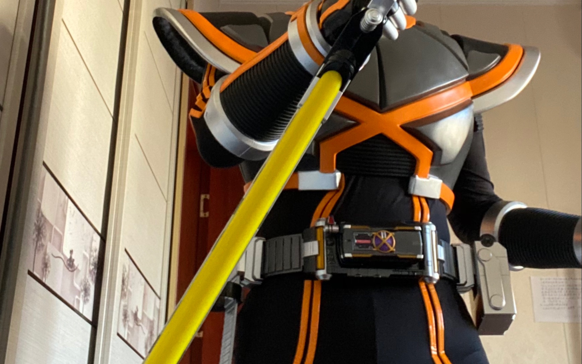 黑暗下的凯撒faiz腰带