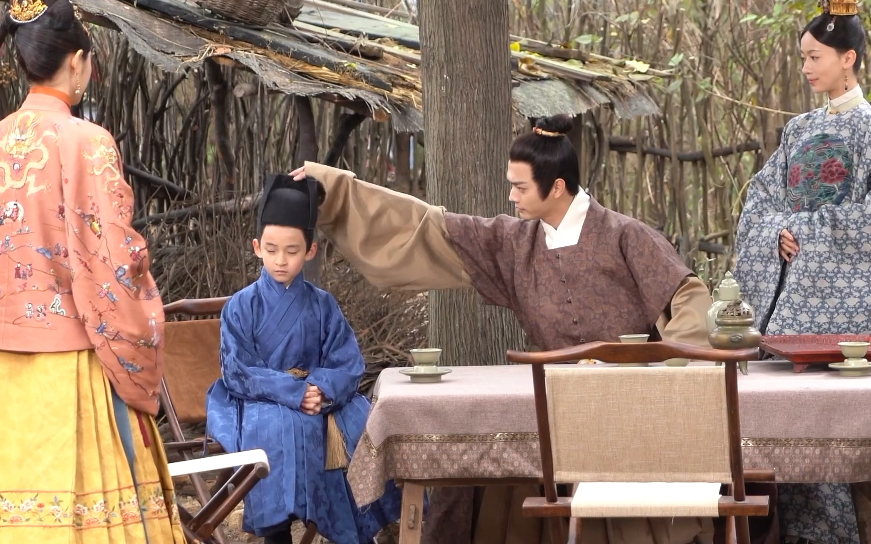 许凯尚食花絮农家乐趣事