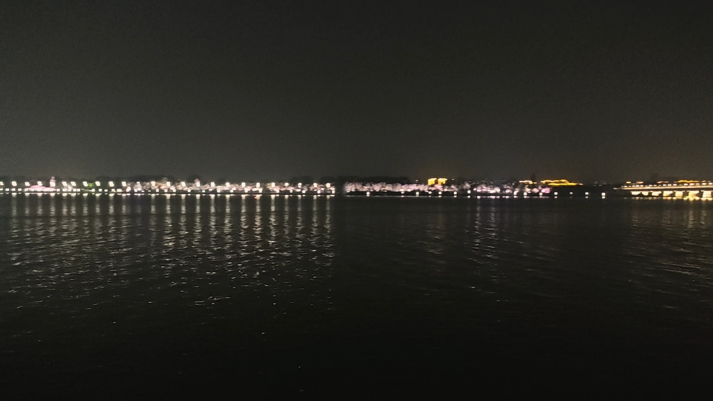 松花江江景(夜)