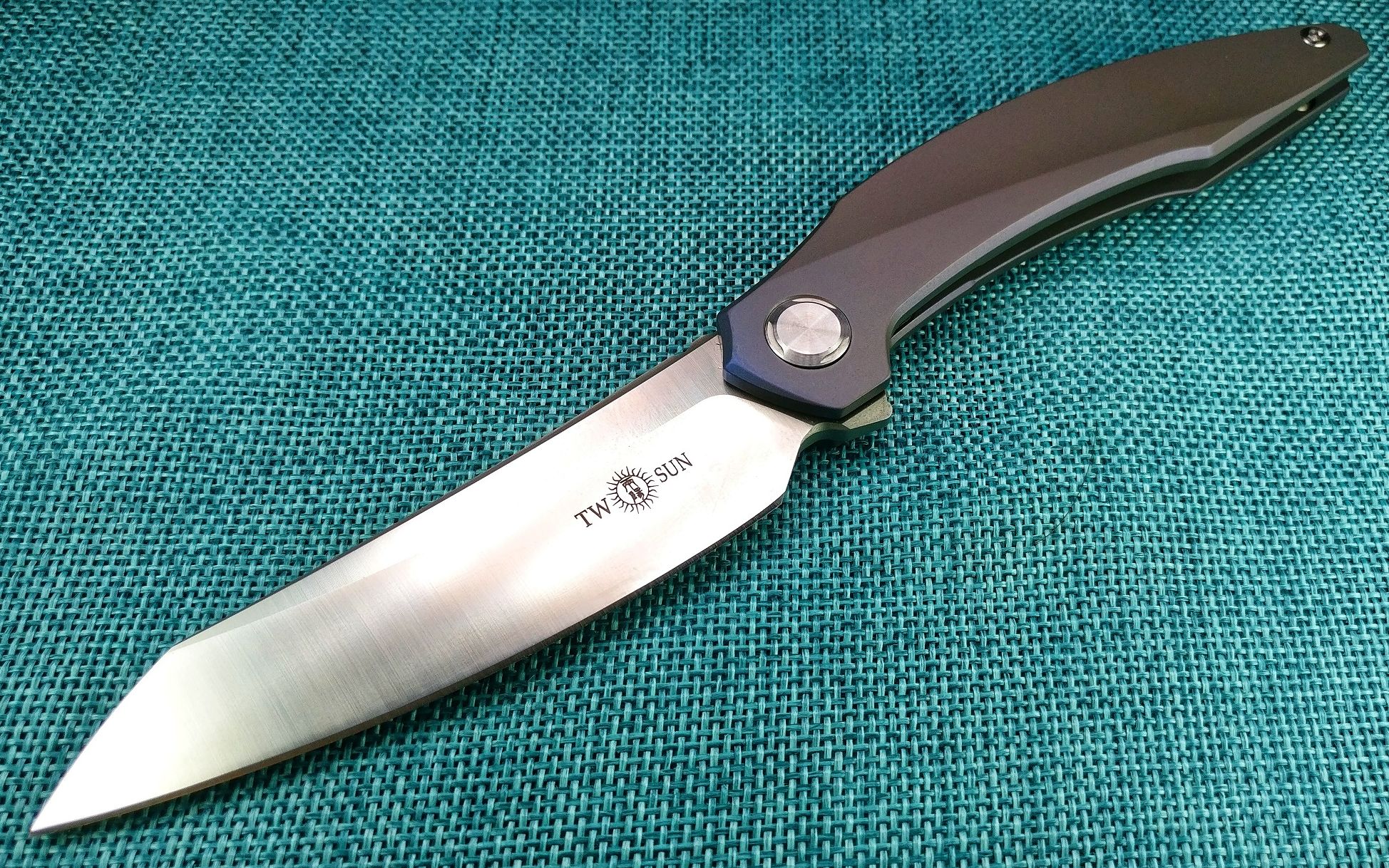 【木名评测】400块完全重力落刀 马沙地带揽月/两阳ts51折刀 国产