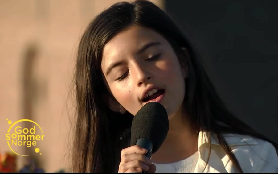 [图]【Angelina Jordan】Every Time We Say Goodbye【小天使在唱歌系列~~】