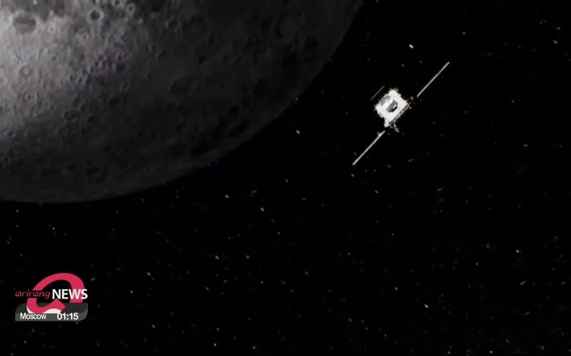 [图]嫦娥5号成功蹬月采集月壤——Chang’e-5 successfully lands on moon to collect lunar samples