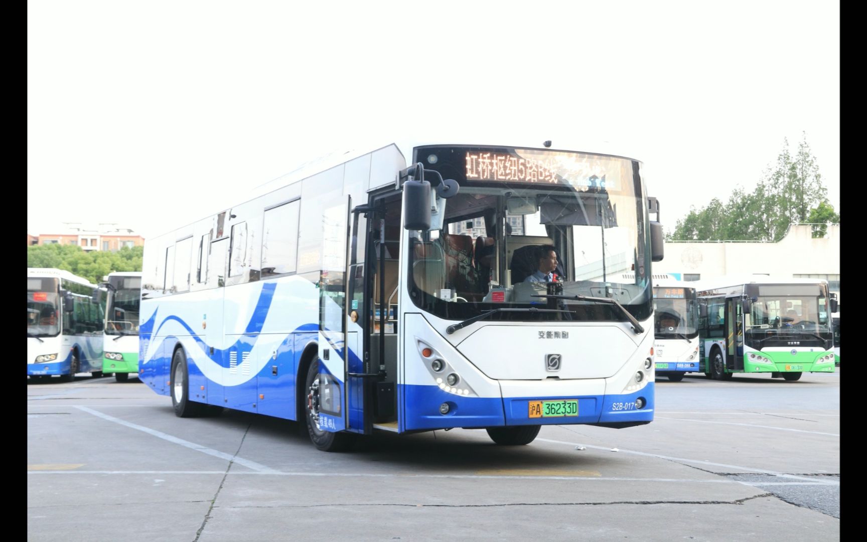 【奉贤巴士公交】虹桥枢纽5路b线虹桥西交通中心方向全程前方展望