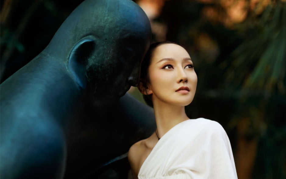 【萨顶顶】不染live_哔哩哔哩_bilibili