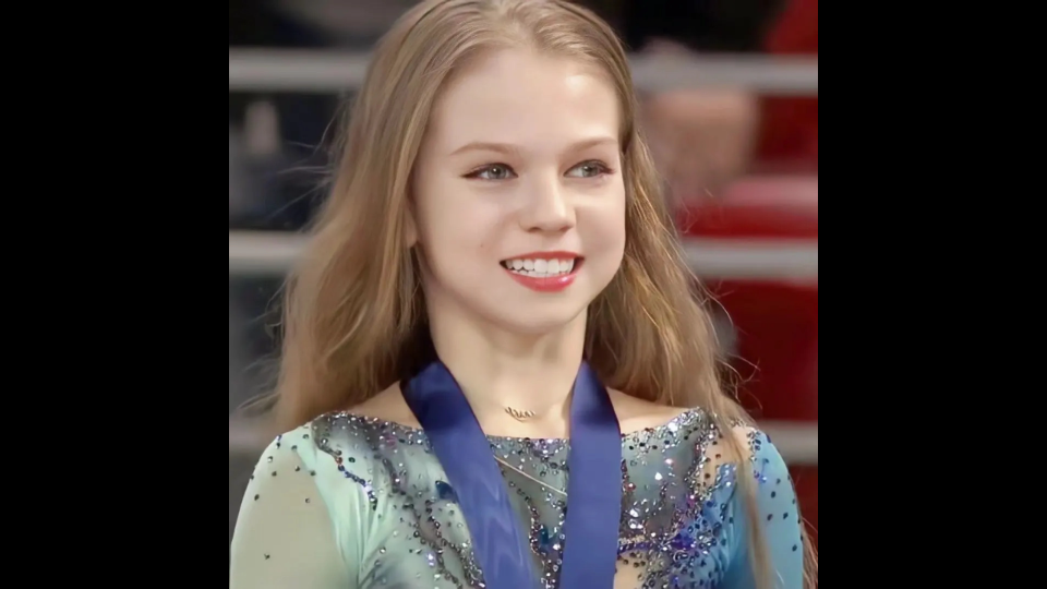 无敌小可爱特鲁索娃莎莎