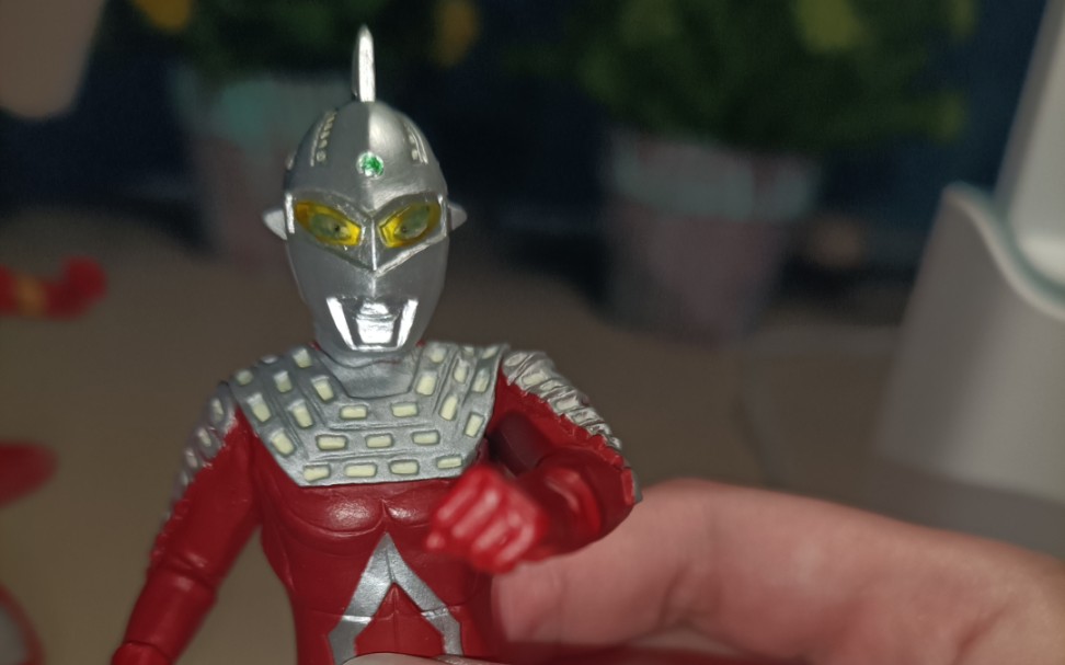 【简评】赛文solid大扭蛋 头标(冰斧)特别版 奥特赛文_哔哩哔哩_bili