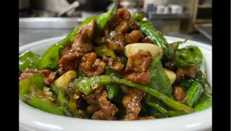 湘菜大厨为你解密湖南某知名连锁餐饮辣椒炒肉全过程