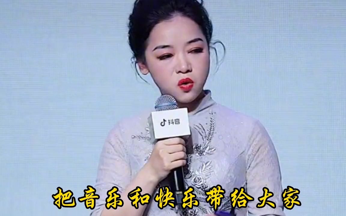 二胡世界颜云玉,听听颜同学是怎么说的,你会一直喜欢她吗