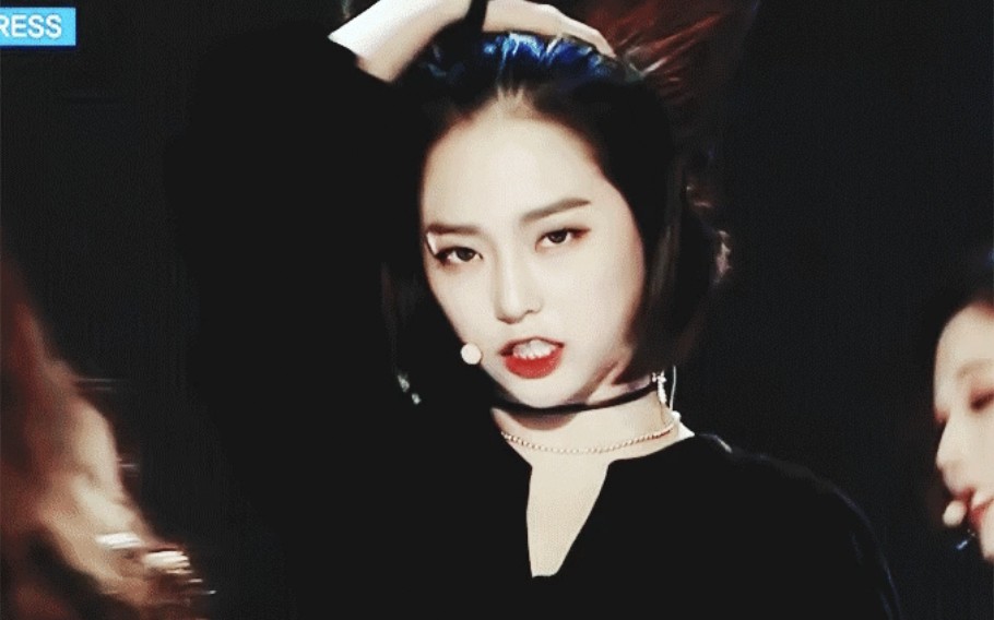 帅气黑色短发clc张睿恩blackdress直拍180224