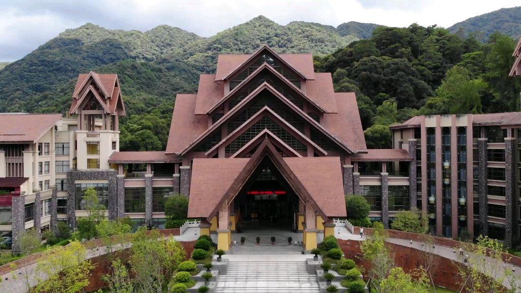 mavicair航拍韶关经律论温泉酒店