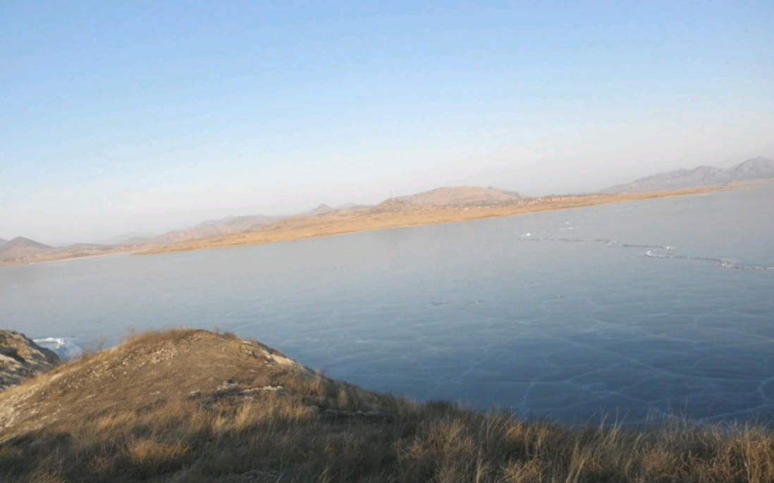 2011年冬,河北唐县,结冰的西大洋水库