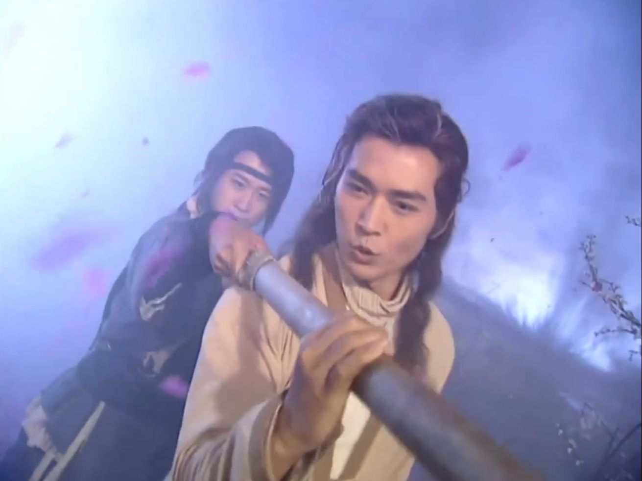 小李飞刀李寻欢,初遇天下第一快剑阿飞,俩人醉酒舞剑义结金兰