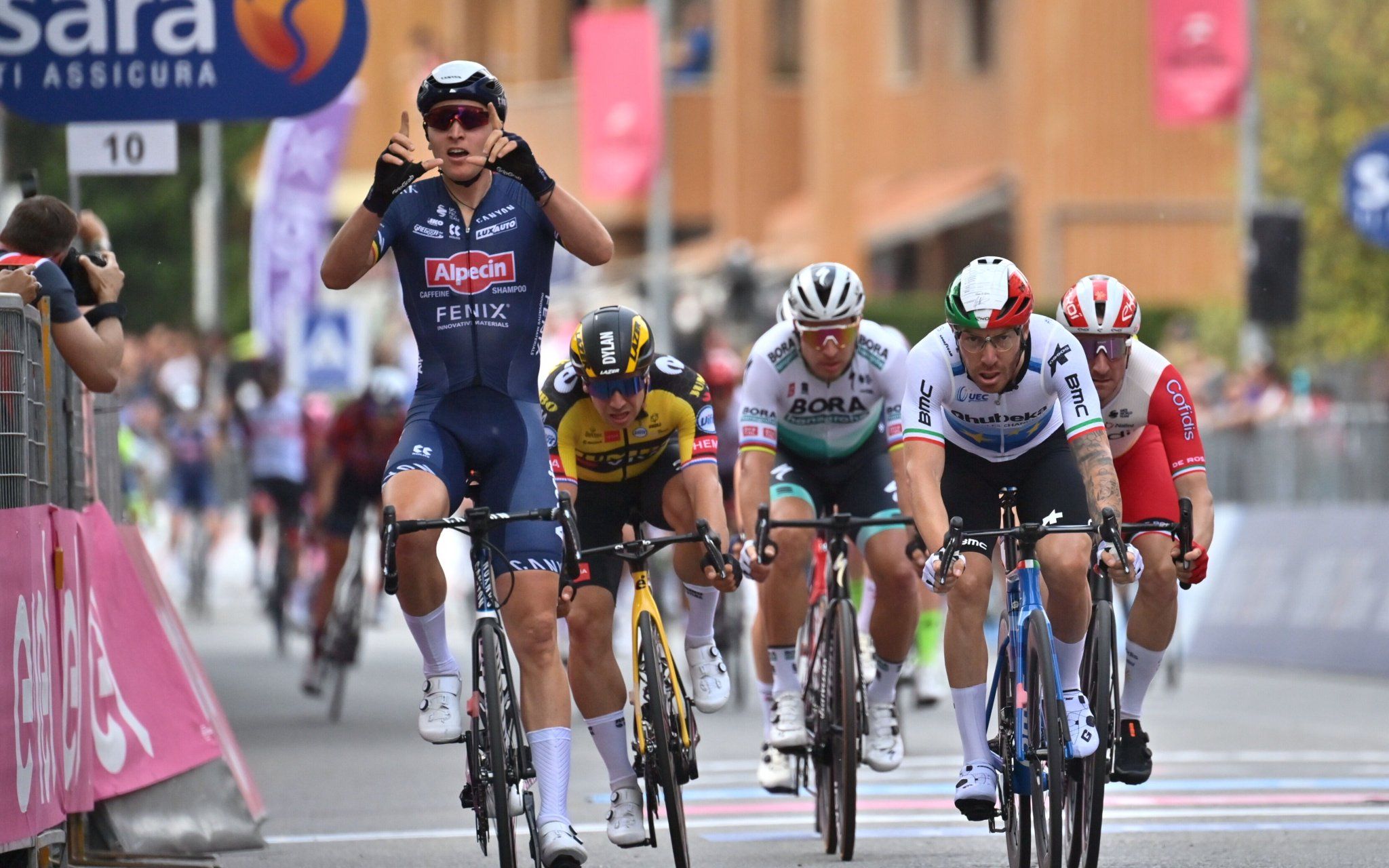 2021 环意自行车赛 第2赛段 (2021 giro ditalia) highlights