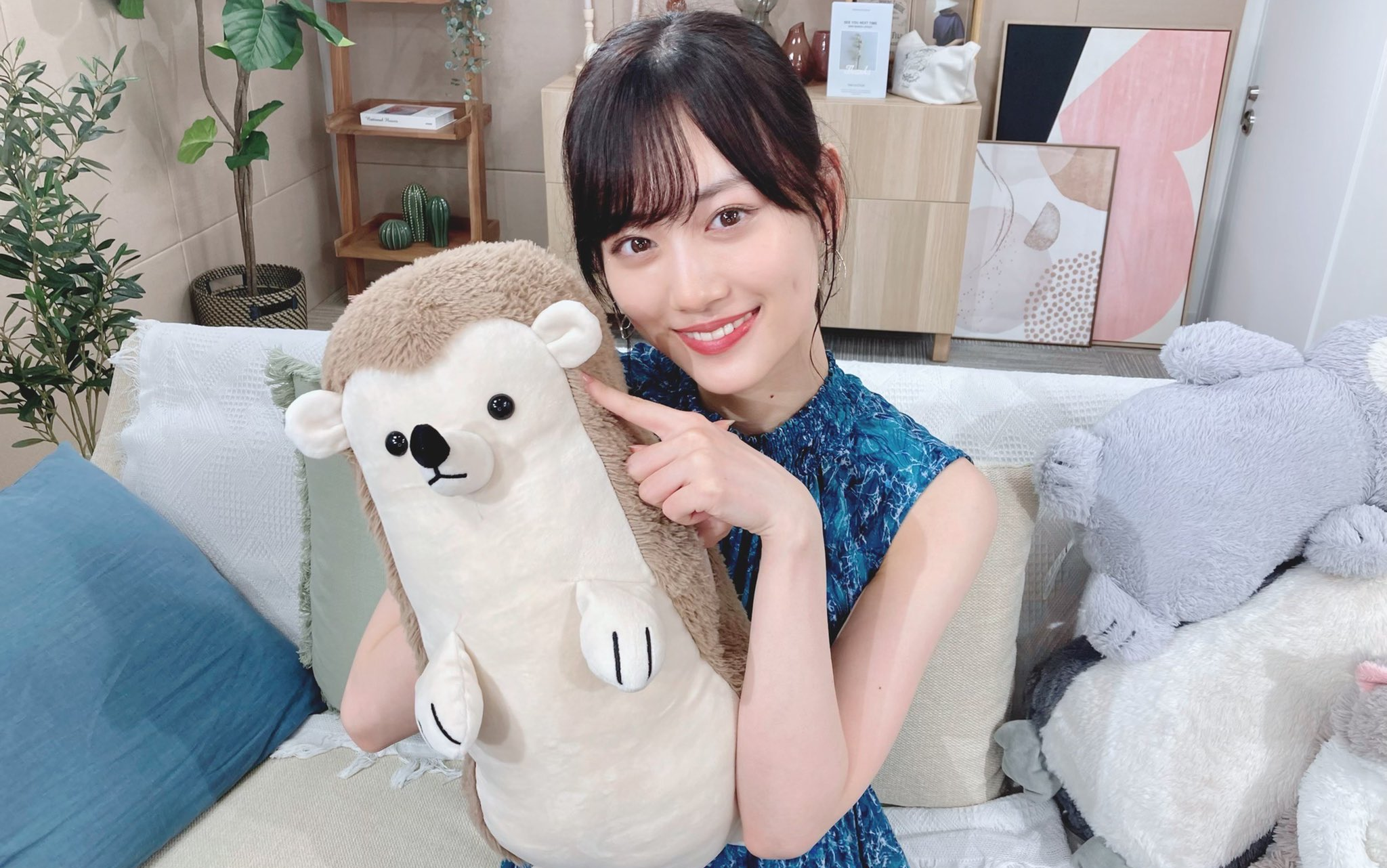 220826 山下美月