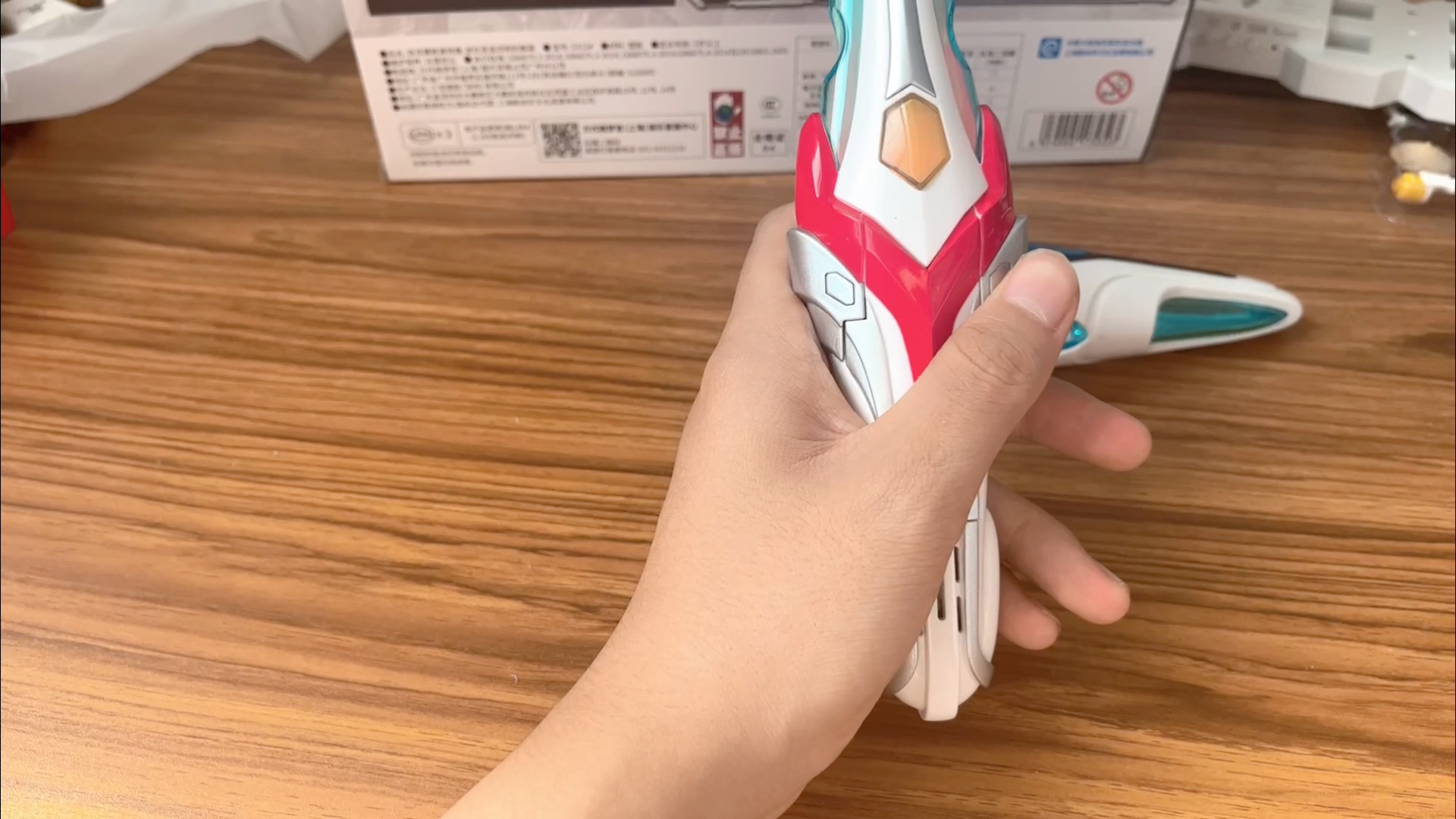 抽一位粉丝送了不包邮 奈克瑟斯奥特曼变身器