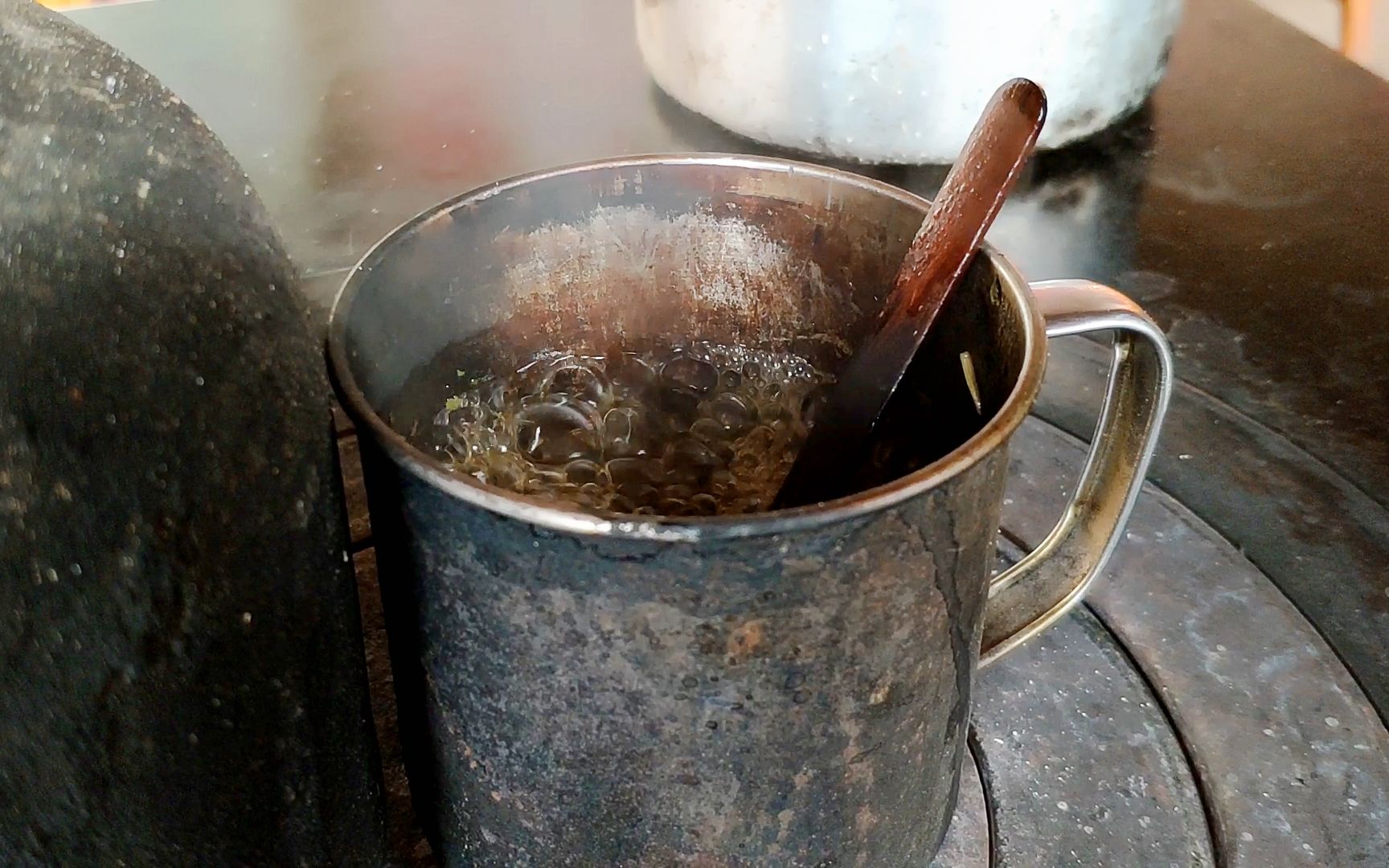 [图]甘肃农村罐罐茶，粗犷的西北民间茶道，一杯乡愁敬故乡