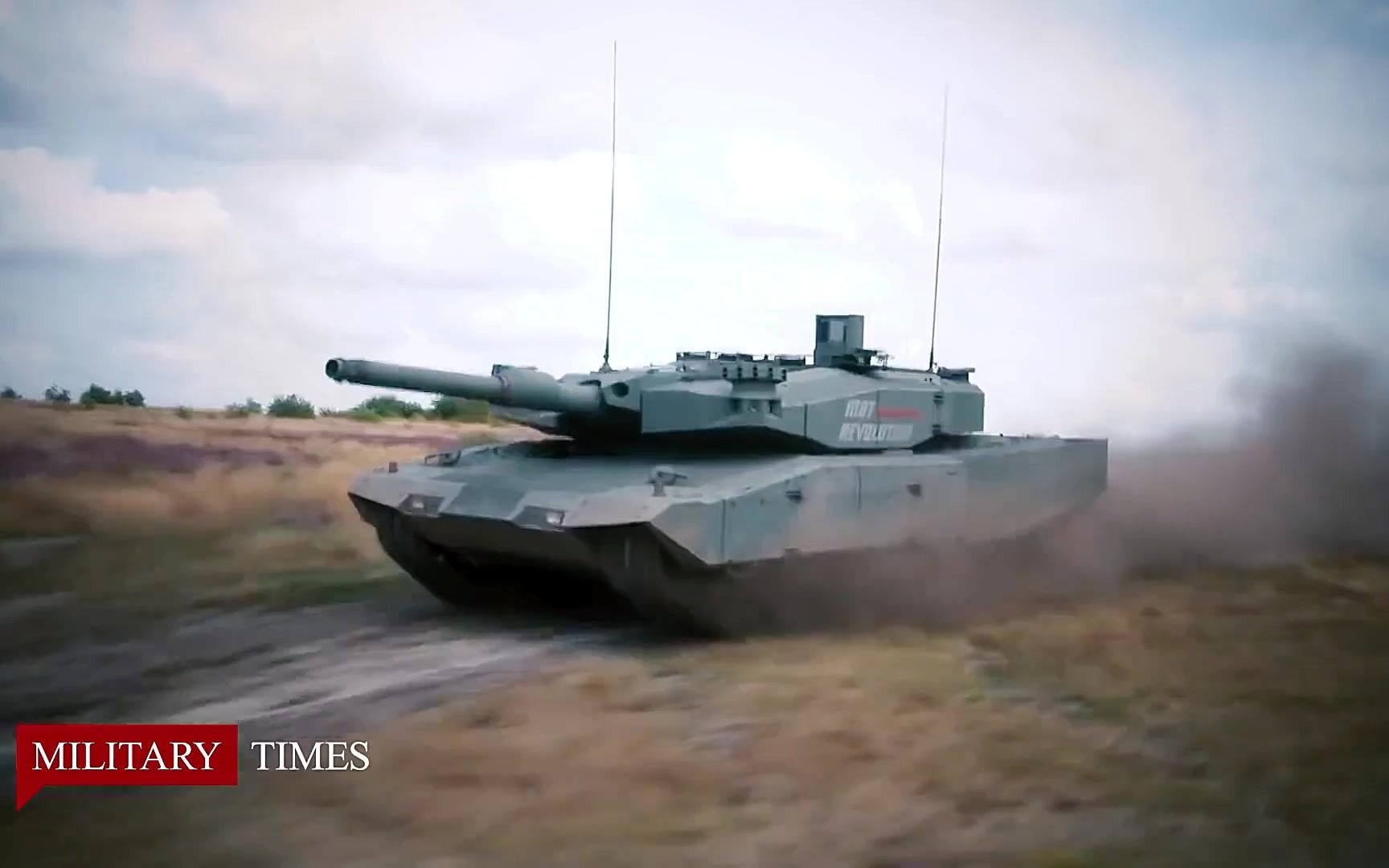 最新英国换装130mm炮的挑战者2主战坦克视频