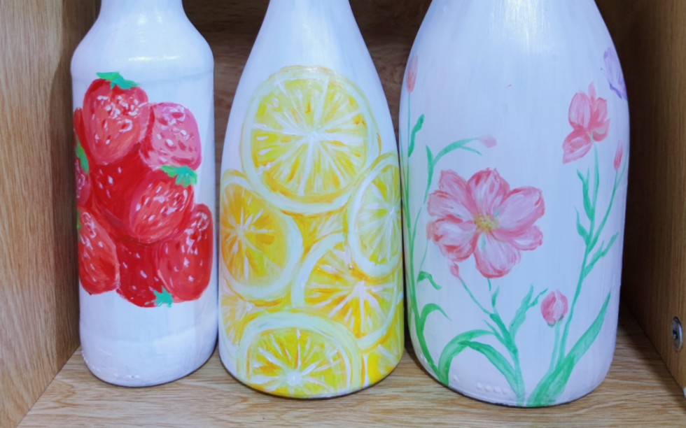 玻璃瓶手绘装饰