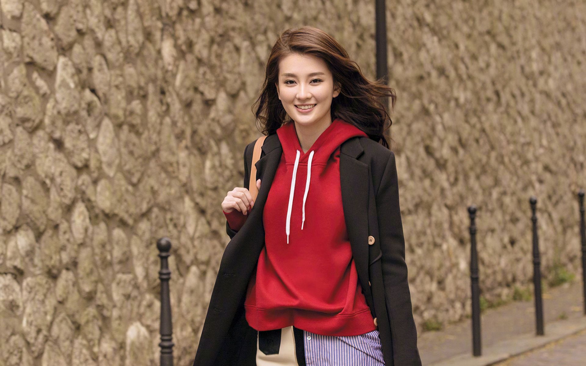 乔欣立耿直人设?《花花万物》首回应富二代身份,网友酸了