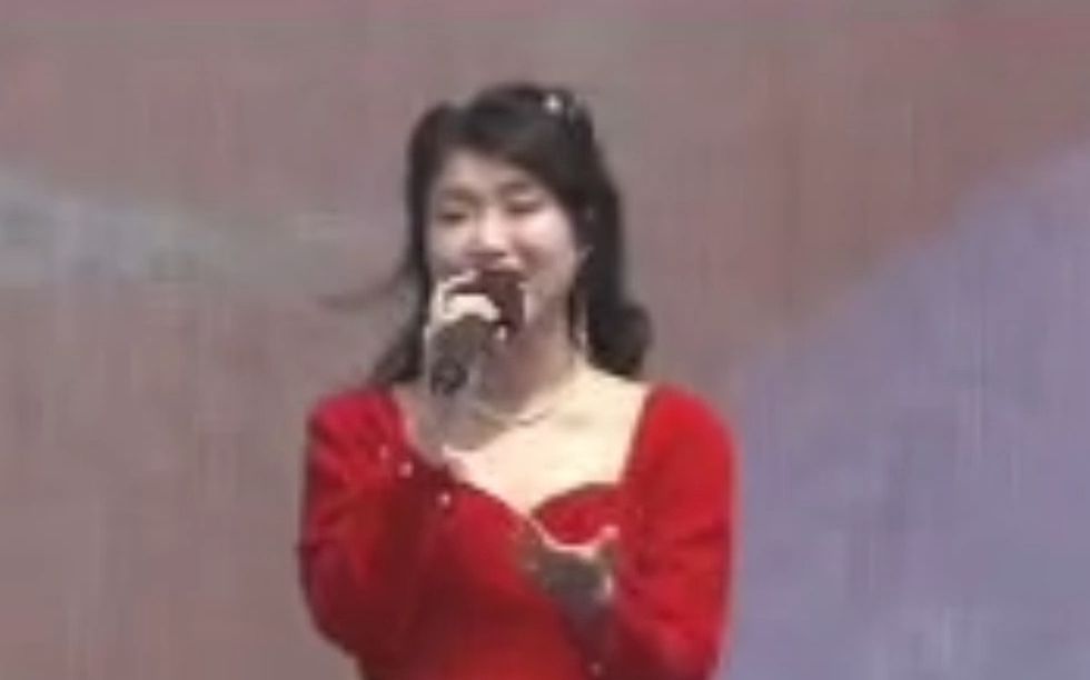 赵方婧现场演唱《直觉》 2023年4月15日 山东潍坊第四十届风筝节