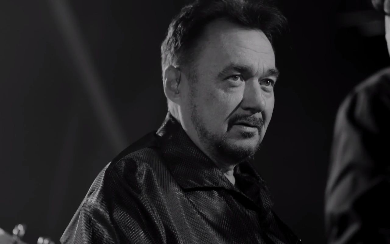 维克多崔和Кино 演唱会