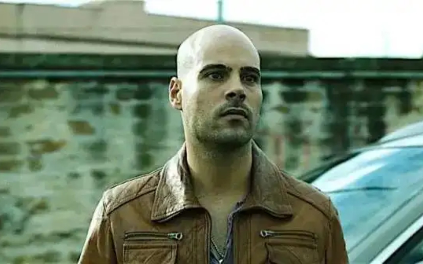 火花四溅千疮百孔意大利纯正黑帮格莫拉第一季战斗精华ak这样才好使