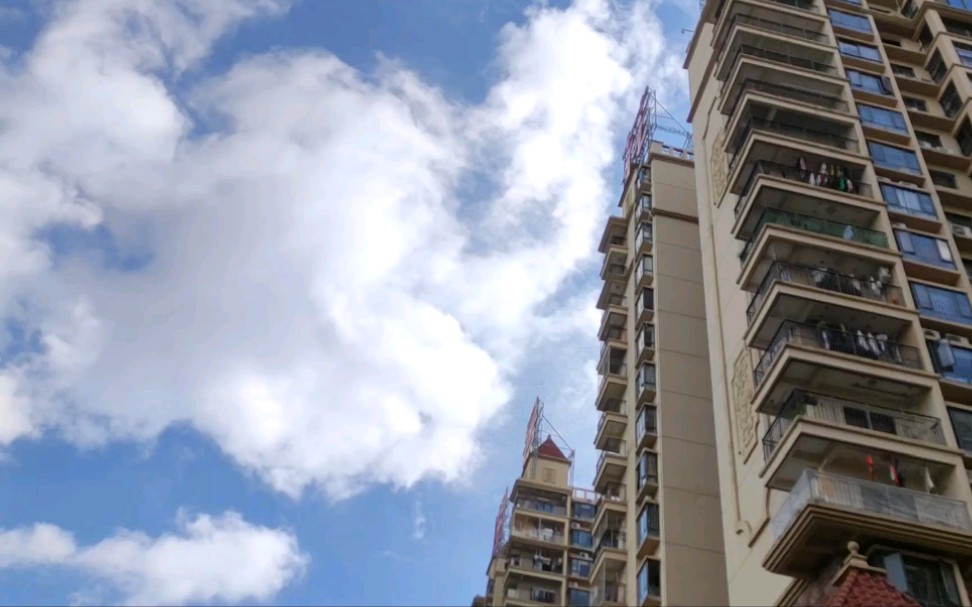 素材64 6月14日 宾阳县宾州镇湖景花园早晨九点 仰望天空_哔哩哔哩