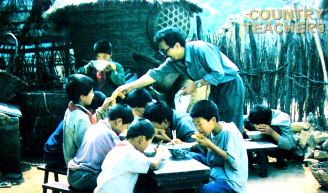 豆瓣高分 凤凰琴（1994）李保田/剧雪/王学圻/修宗迪/冯谦/丁嘉丽