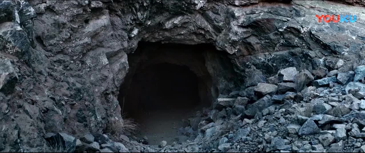 【视频片段】暴裂无声-恐怖-山洞-深渊