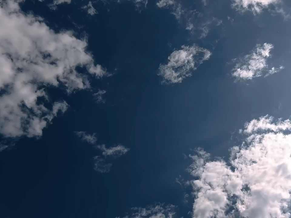 m1359 4k画质唯美小清新蓝蓝的天空白云飘动晴空万里空镜头大自然景色