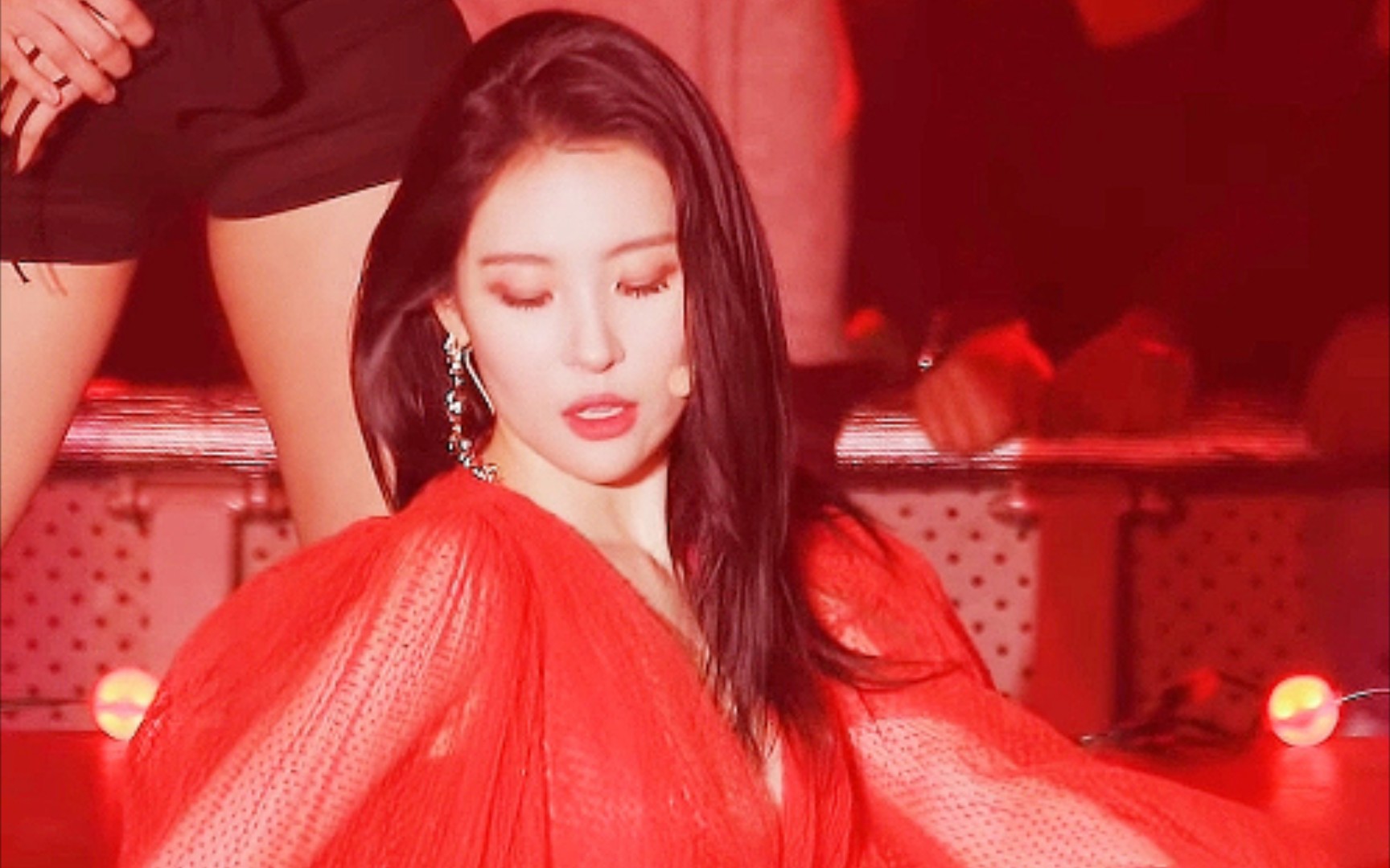 韩国美女宣美siren现场版_哔哩哔哩_bilibili