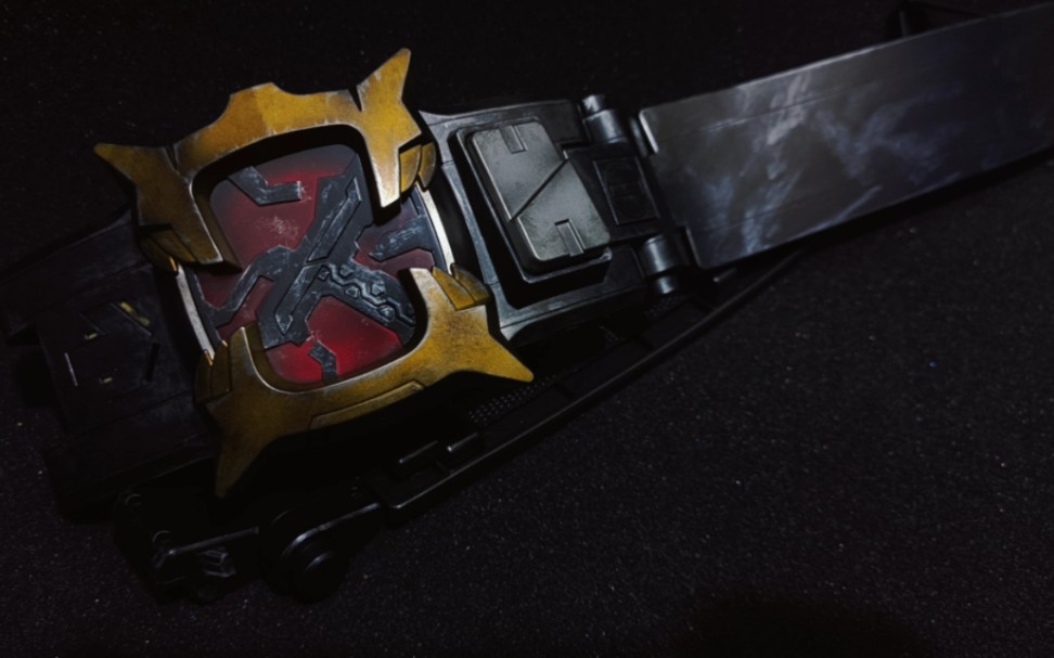 假面骑士幽汽csm 超超超还原的战损涂装?