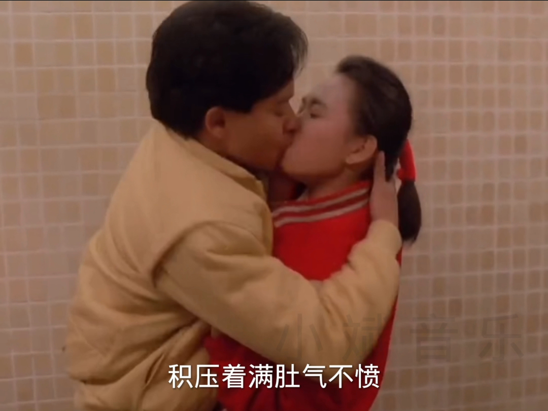 沉默是金-张国荣《沉默是金》是由张国荣作曲,许冠杰作词的一首粤语