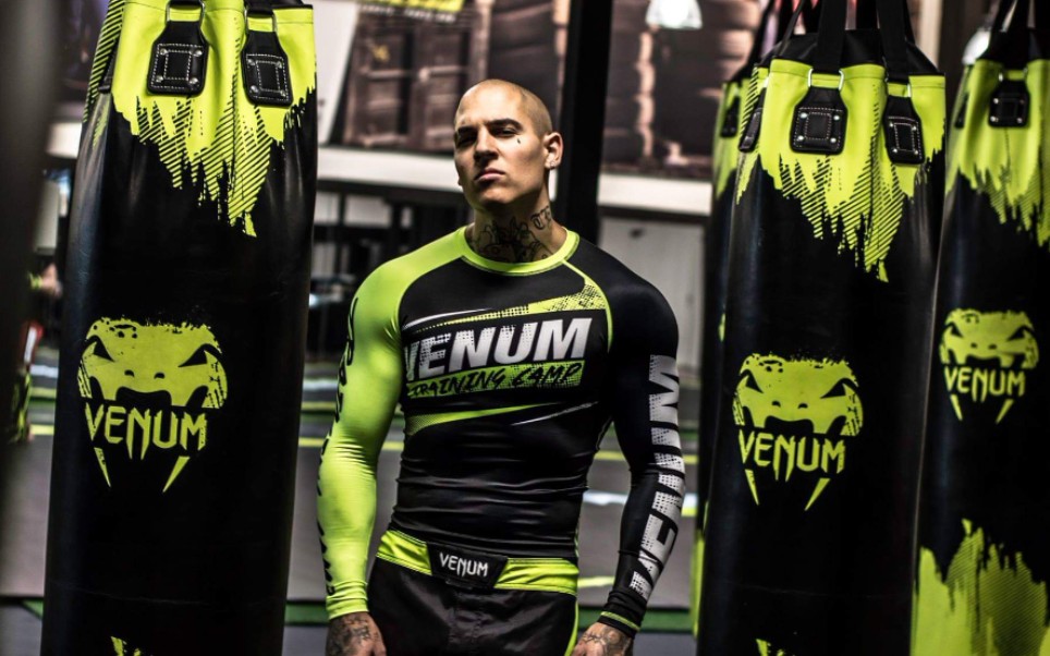 法国健身野兽达人jeromepina代言毒液训练营