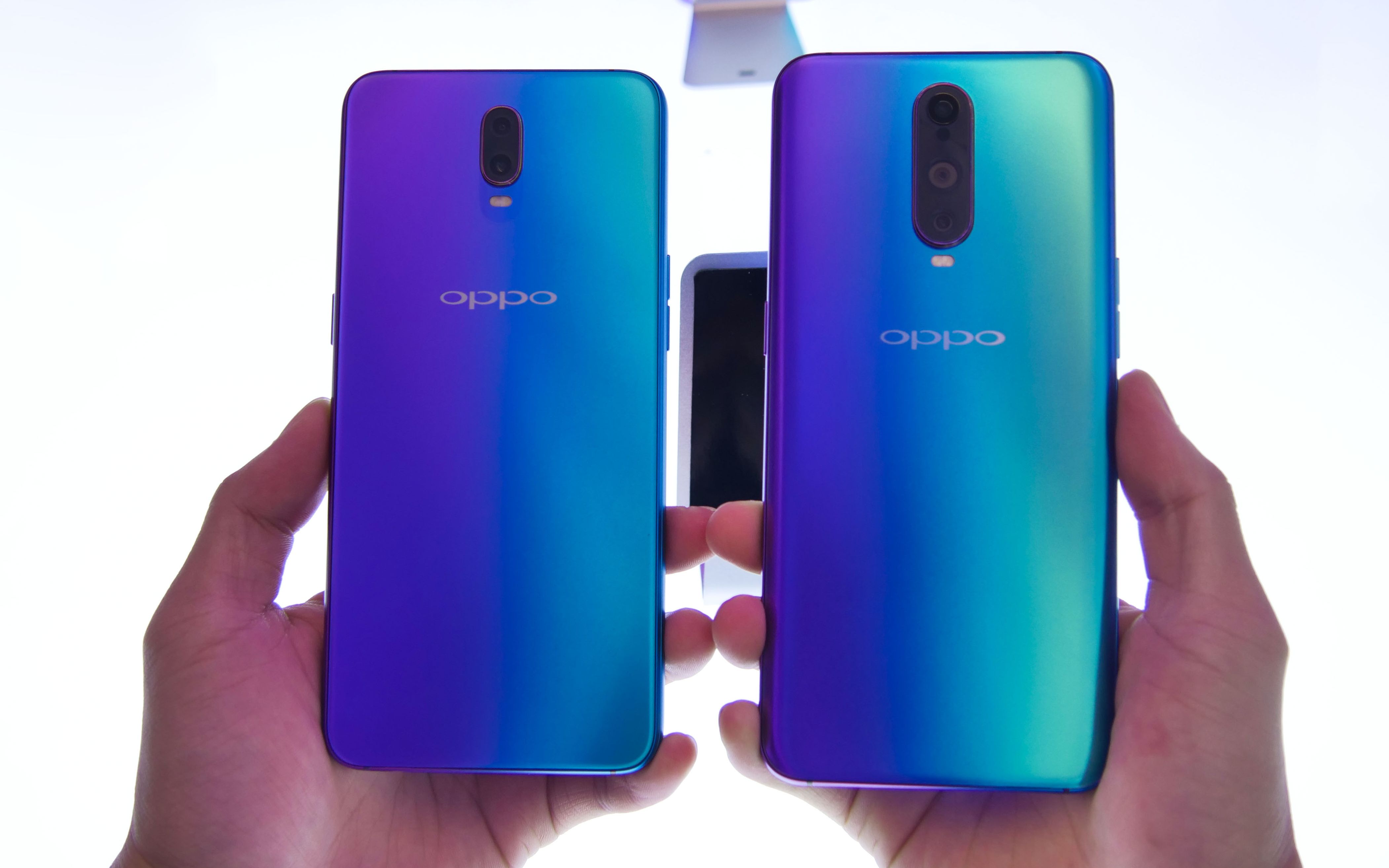 「科技美学现场」OPPO R17/R17 Pro 现场体验上手 对比魅族16_哔哩哔哩 (゜-゜)つロ 干杯~-bilibili