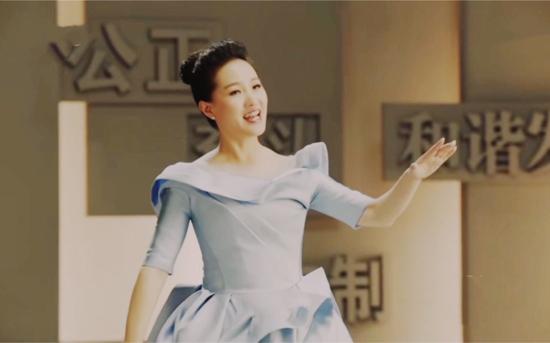 雷佳王丽达这些年的江山