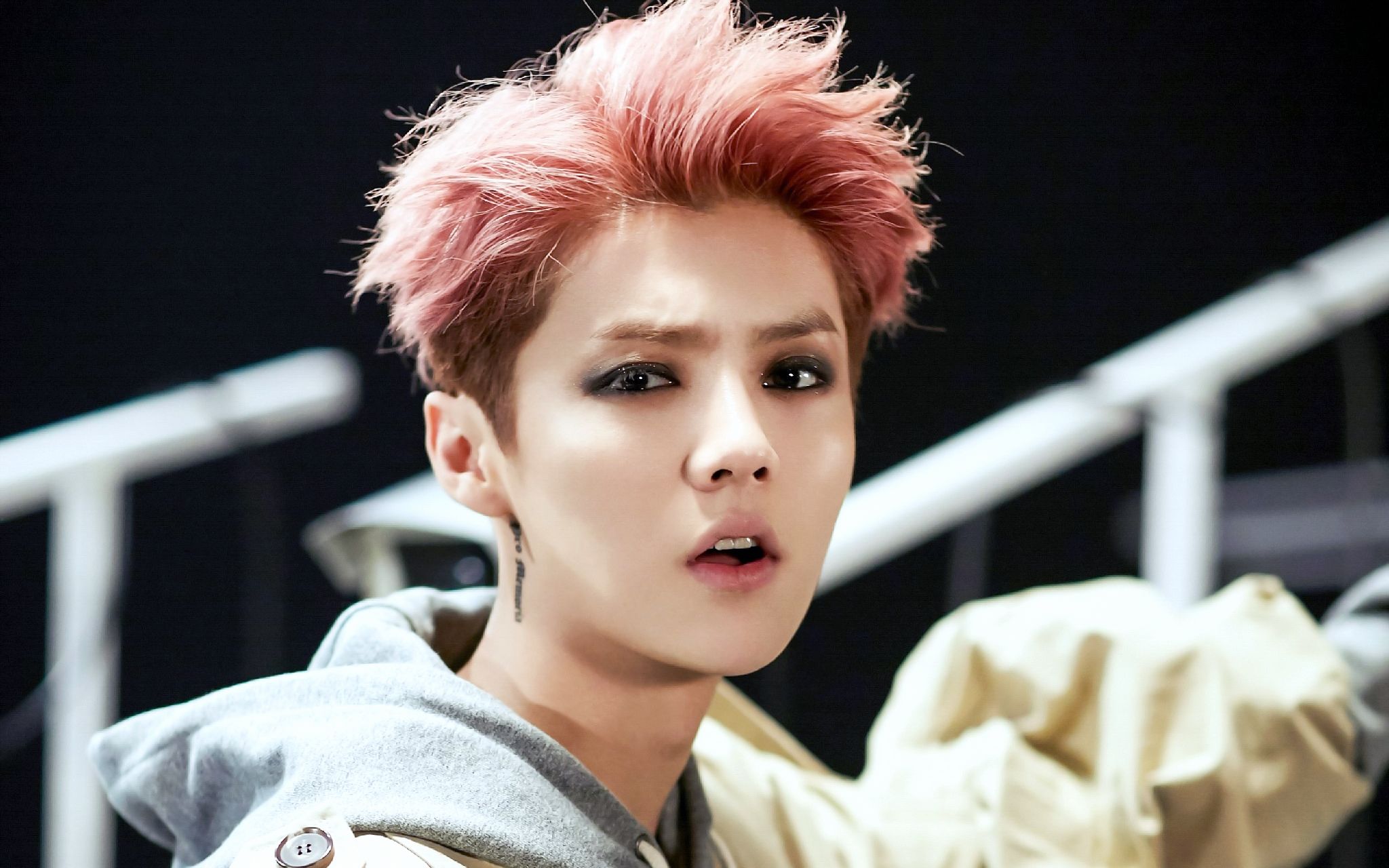 backstage scenes from roleplay