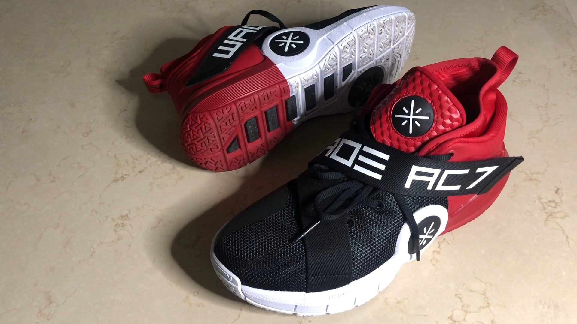 哲哲鞋评 韦德全城7实战感受