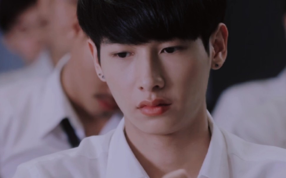 爱情理论你也知道我喜欢你可你就是不要我你只是真的不喜欢我不要我